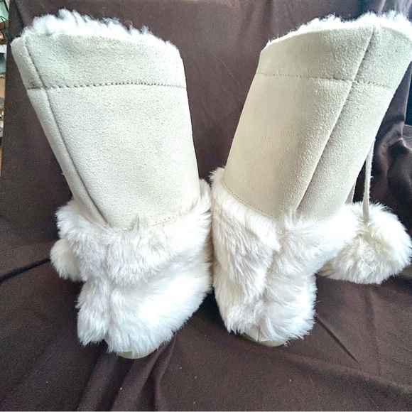 Airwalk White Fur-Lined Winter Boots - Picture 15 of 16